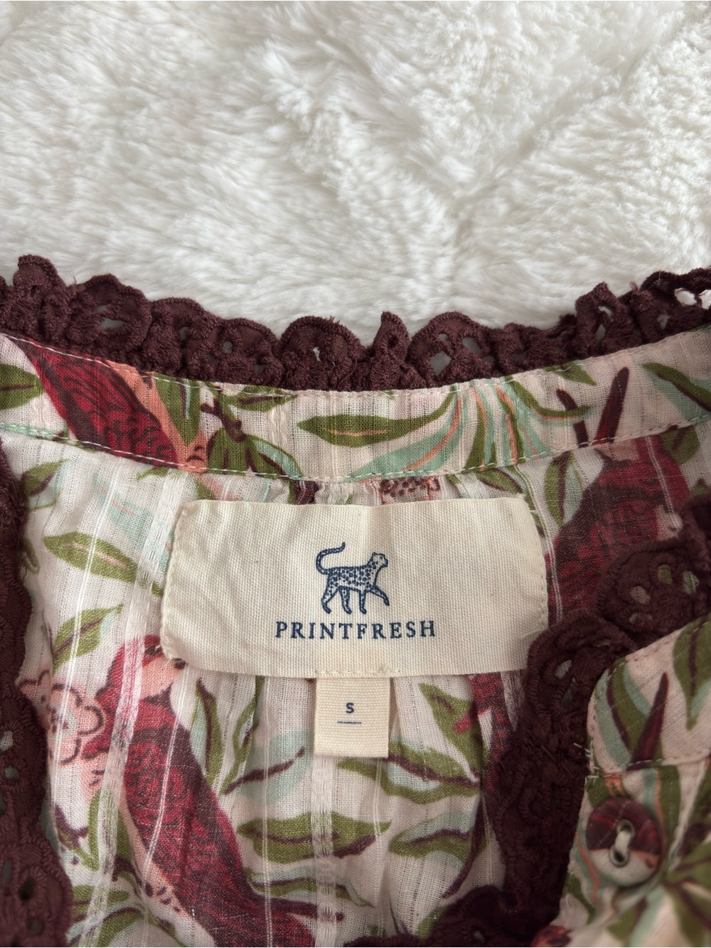 Printfresh On The Books Blouse - Birdsong Latte Foam Size Small Scallop Trim - Picture 8 of 10